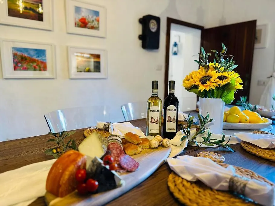 Lovely 2 Bedroom In San Gimignano Historic Center Apartment
