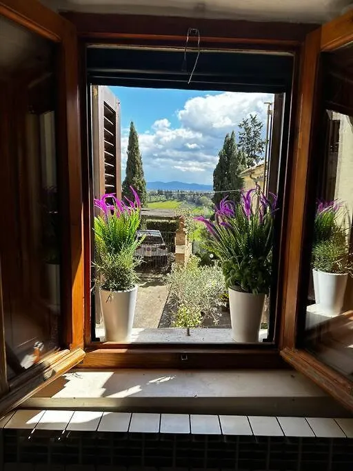 Apartment Lovely 2 Bedroom In San Gimignano Historic Center